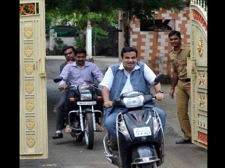 દ્રૌપદીને પાંચ પતિ હતા પરંતુ ભાજપના 105 પતિ: ગડકરી