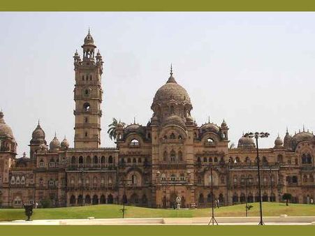 વડોદરાના ગાયકવાડ પરિવારમાં 20000 કરોડના મિલકત વિવાદનો અંત