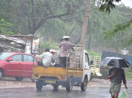 એપીમાં મોતનો વરસાદ