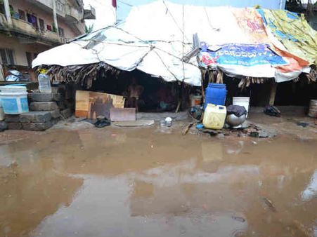 એપીમાં મોતનો વરસાદ