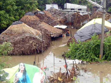 હૈદરાબાદના ગૂંટૂર, ગોદાવરી, અને કૃષ્ણામાં પૂર