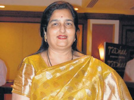 સાંસોં કી જરૂરત...