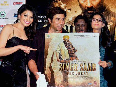 સિંગ સાબ ધ ગ્રેટનું મ્યુઝિક લોન્ચ