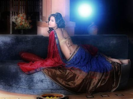 પૂનમ પાન્ડેનું દિવાળી ફોટોશૂટ