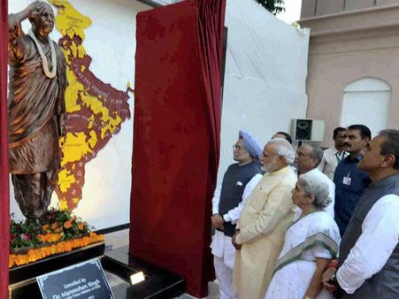 સરદાર પર સંગ્રામ : રાજકીય સૂગમાં દબાયુ ઐતિહાસિક સત્ય!