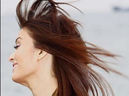 ઐશ@40 : લાખો ફૅન્સ, કરોડો ફૉલોઅર્સ : જુઓ તસવીરો