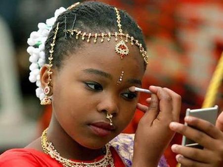 ભારતની જેમ મનાવવામાં આવે છે દિવાળી