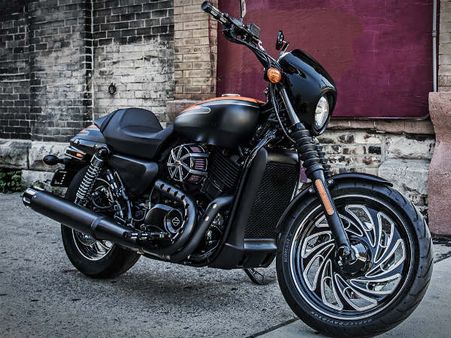 ભારતીય રસ્તાઓ પર પરિક્ષણ