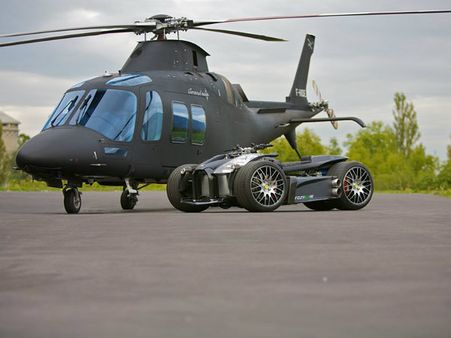 બાઇક સંપૂર્ણપણે ખુલ્લી