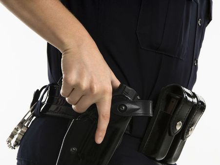 લો એન્ફોર્સમેન્ટ