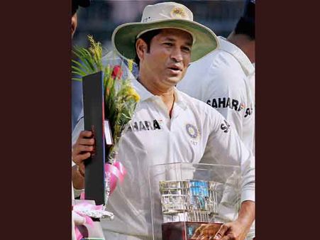 કોલકાતા ટેસ્ટ:પ્રથમ દિવસે વેસ્ટઇન્ડિઝના 234, ભારતના 37 રન