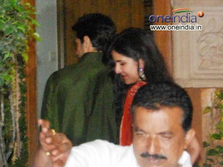 ઐશ-કૅટ સાથે