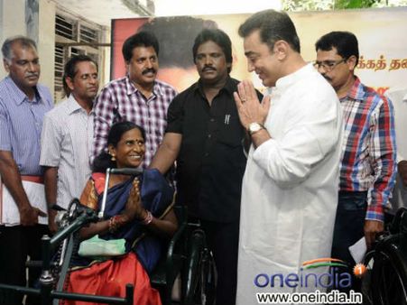 કમાલનું બર્થ ડે સેલિબ્રેશન : ગરીબોને ટ્રાઇસિકલ-સિલાઈ મશીનો આપી