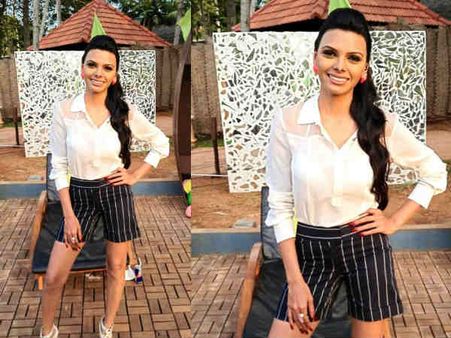 શર્લિન ચોપરા