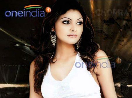 શર્લિન ચોપરા