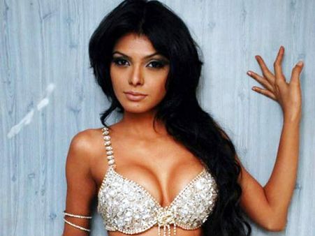 શર્લિન ચોપરા