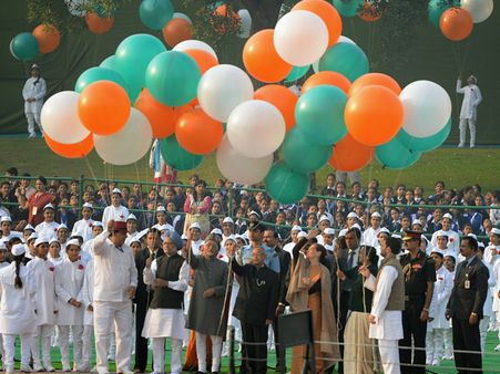 Pics: રાષ્ટ્રપતિએ કરી બાળદિવસની ઉજવણી, મોદીએ કર્યું ટ્વિટ...!