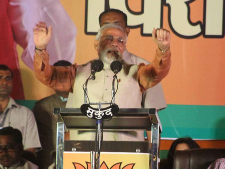 તમને નહીં નક્સલીઓને આપેલા વચનો કરે છે પૂરા તમને નહીં નક્સલીઓને આપેલા વચનો કરે છે પૂરા