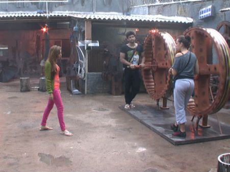 કુશાલ-હેઝલ-પ્રત્યુષા