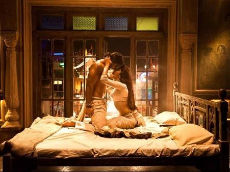 જ્યારે રામ નામનો રાગ લાગે તો પાણીમાં પણ આગ લાગે- રામ લીલા ટ્વિટર રિવ્યૂ!