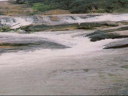  ગુલ્લૂ ઝરણું