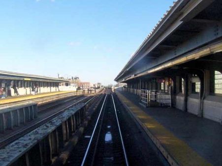 મહિલાનો આબાદ બચાવ