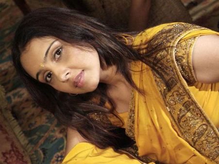 સુચિત્રાનો ઘટસ્ફોટ : સ્ત્રીઓને માત્ર સેક્સ ઑબ્જેક્ટ ગણે છે રામૂ!