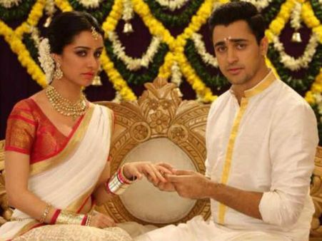 ગોરી તેરે પ્યાર મેં ફિલ્મની તસવીરી ઝલક ગોરી તેરે પ્યાર મેં ફિલ્મની તસવીરી ઝલક