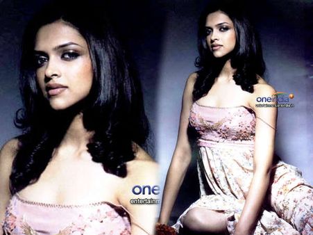 હૅટ્રિક ગર્લ દીપિકાની 30 હસીન તસવીરો હૅટ્રિક ગર્લ દીપિકાની 30 હસીન તસવીરો