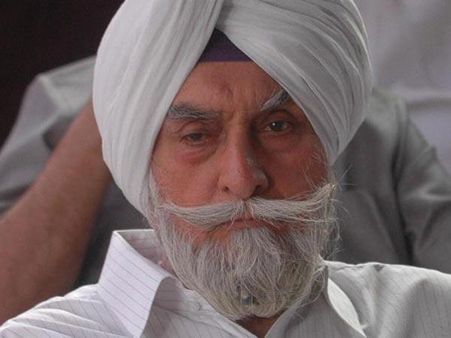 રાજ્યપાલ જાણે ઘરડી વેશ્યા હોય, જેને કોઇ પૂછતું નથી: કેપીએસ ગિલ