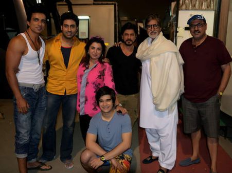 મહેબુબ સ્ટુડિયો પહોંચી જૂની યાદોમાં ખોવાયાં બિગ બી