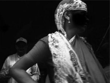 પછાત વર્ગની યુવતીઓ