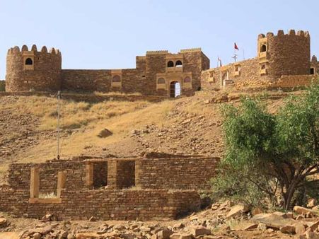 પગલાની આહટ દરેક ઘરમાં પહોંચતી