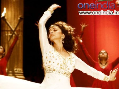 ડીઆઈડીમાં ડેઢ ઇશ્કિયાનું પ્રમોશન કરશે માધુરી!