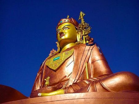 પદ્મસંભવ, નામચી