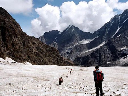 હિમાચલમાં માઉન્ટેન ક્લાઇમ્બિંગ