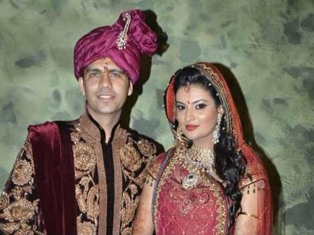 મિત્ર નવનીત સાથે પરણી જતાં સયાલી ભગત