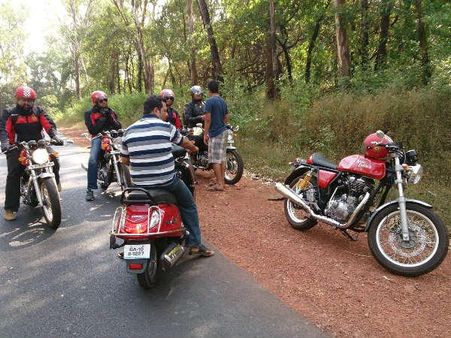 સીટીંગ, આકર્ષક હેન્ડલથી લોકો પ્રભાવિત