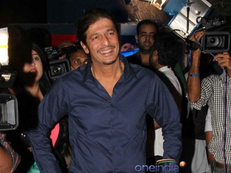 સુઝાનના બ્યુટિક સ્ટોરનું ઉદ્ઘાટન