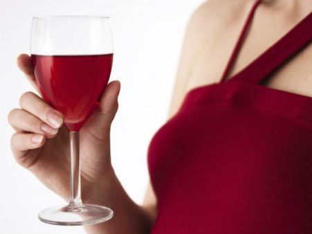 વાઇનની સ્મેલ આવતાં ચેક કર્યું