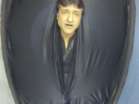 બિગ બૉસ 7 : અરમાનની તસવીરી ઝલક