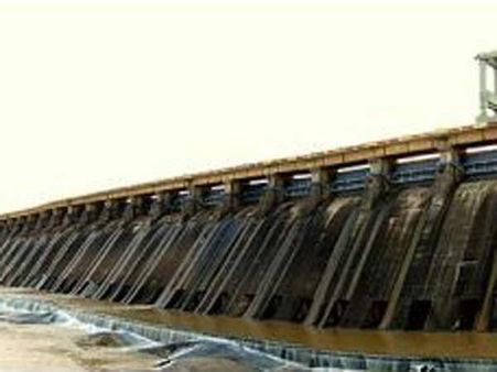 બાંધમાં છોડવામાં આવેલી ડાઇક