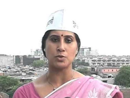 બંદના કુમારી (39) 