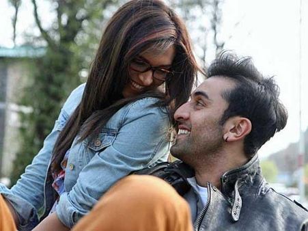 લવિંગ ઑનસ્ક્રીન કપલ