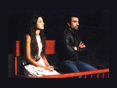 એજાઝ-ગૌહર