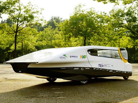 કારનું નિર્માણ