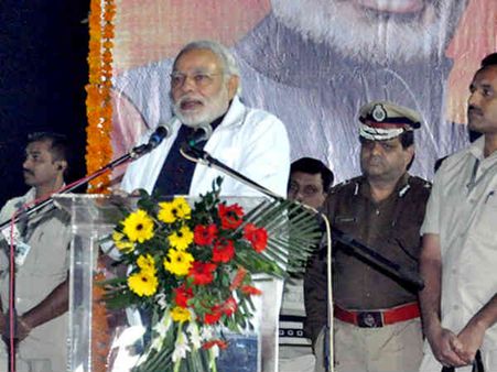 સાબરમતી મેરેથોન 2014ની તસવીરી ઝલક...