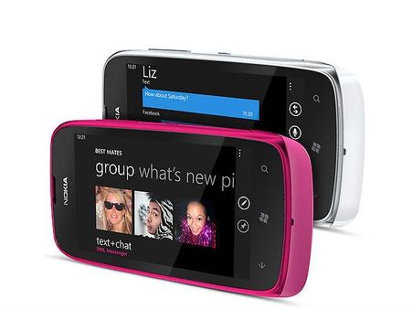 નોકિયા લૂમિયા 610 