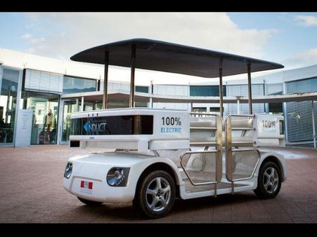 નેવિયા સેલ્ફ ડ્રાઇવિંગ શટલ