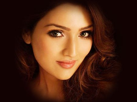 ડાન્સર છે નર્મદા